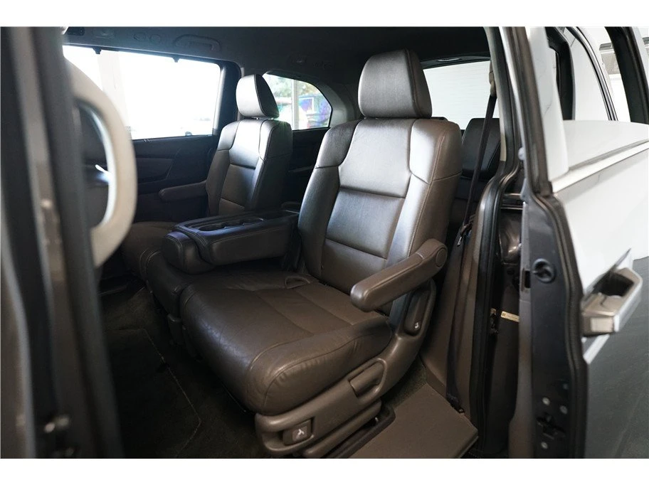 2016 Honda Odyssey - Image 12 of 20