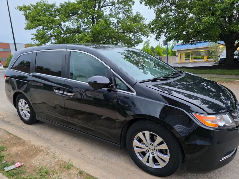 2016 Honda Odyssey - Image 8 of 9