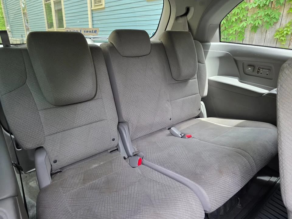 2016 Honda Odyssey - Image 5 of 9