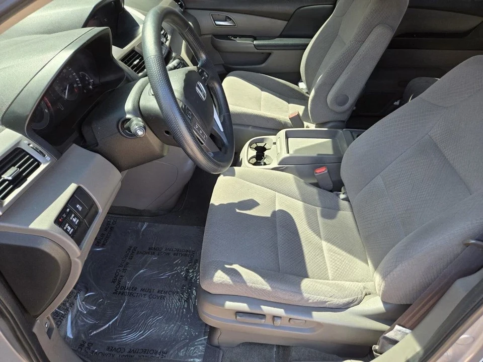 2016 Honda Odyssey - Image 6 of 12