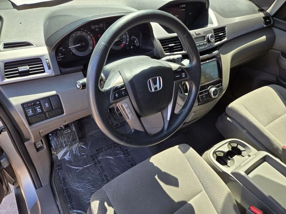 2016 Honda Odyssey - Image 7 of 12