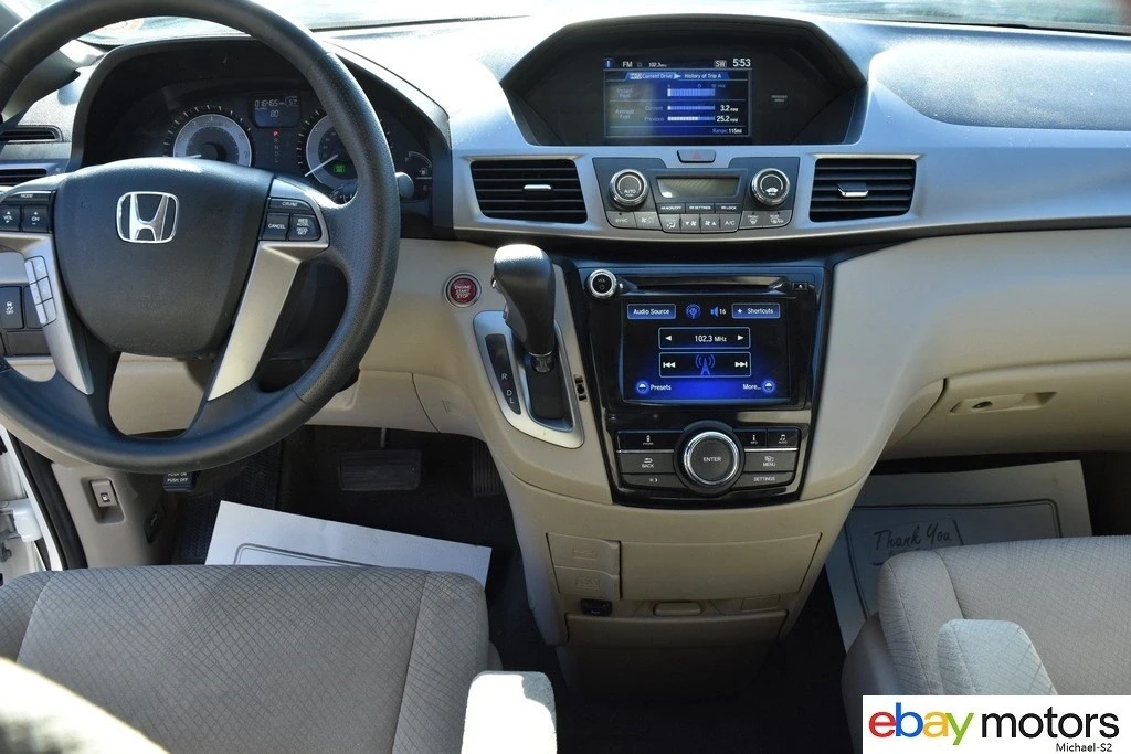 2016 Honda Odyssey - Image 15 of 21