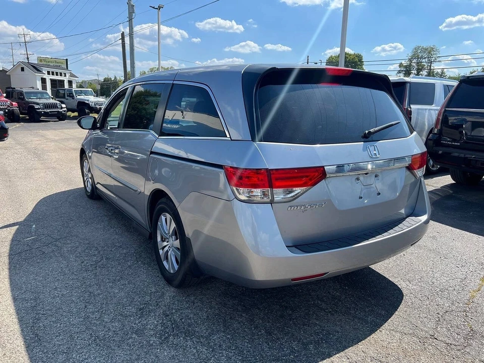 2016 Honda Odyssey - Image 8 of 8