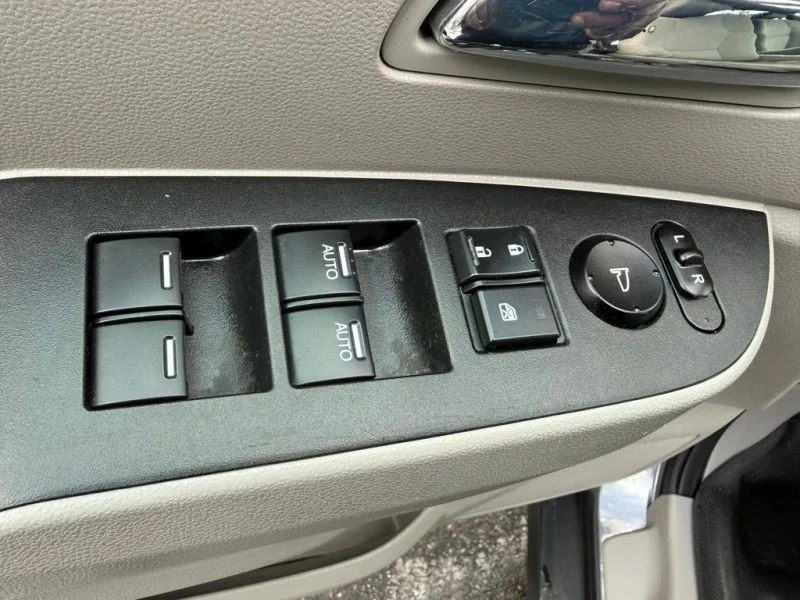 2016 Honda Odyssey - Image 8 of 12