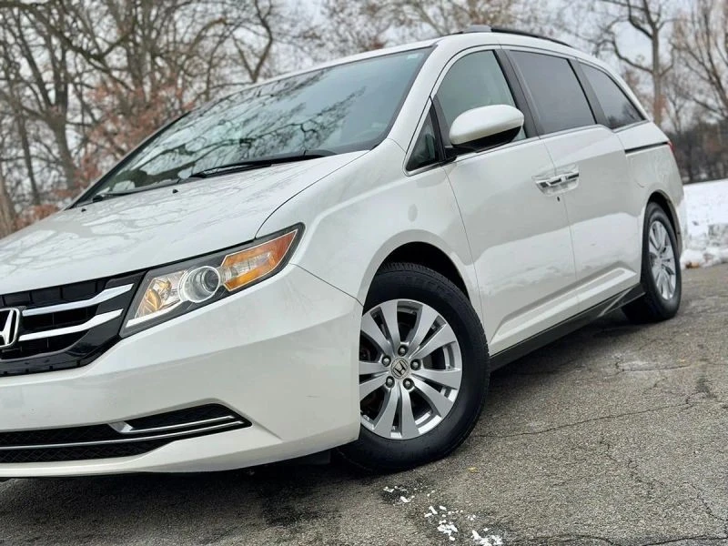 2016 Honda Odyssey - Image 10 of 12