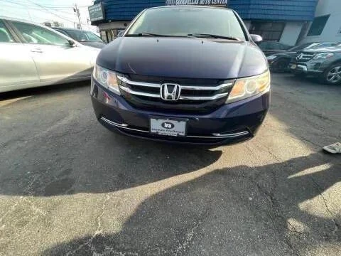 2016 Honda Odyssey - Image 2 of 12