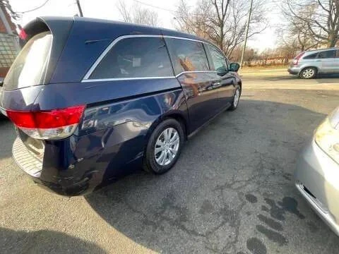 2016 Honda Odyssey - Image 8 of 12