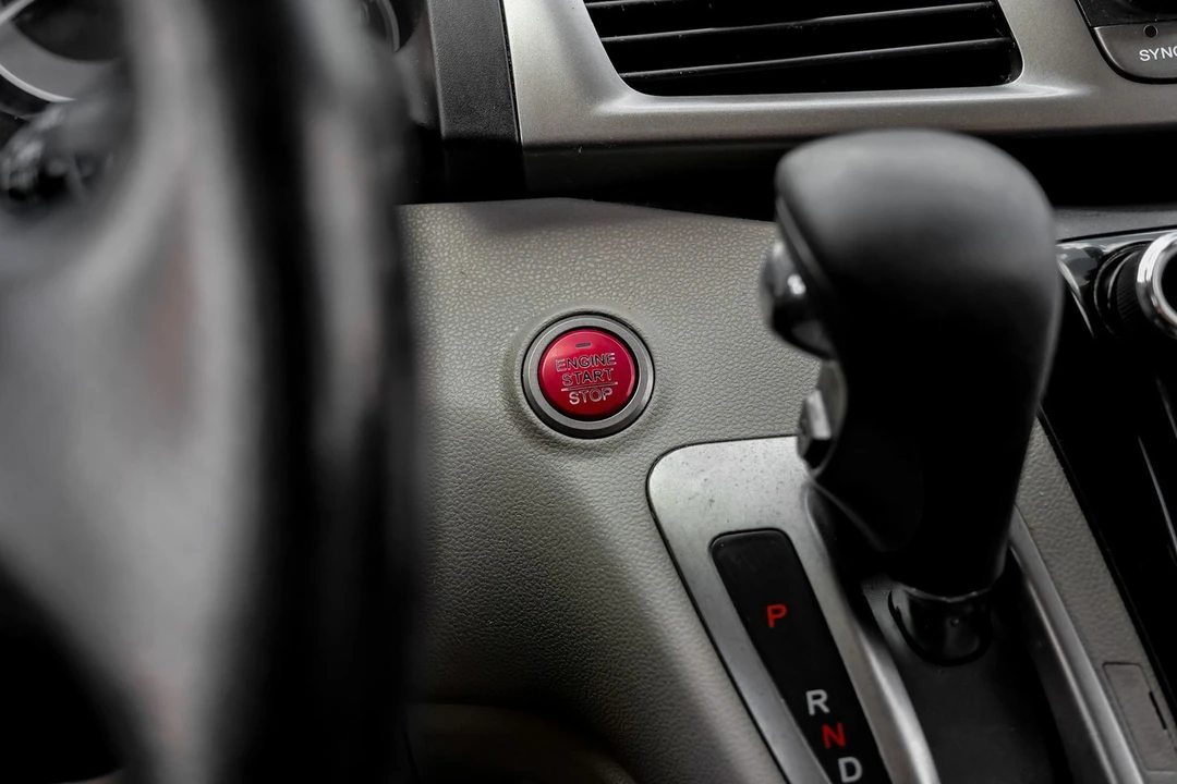 2016 Honda Odyssey - Image 14 of 21