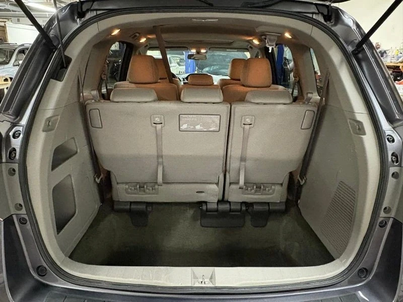 2016 Honda Odyssey - Image 9 of 12