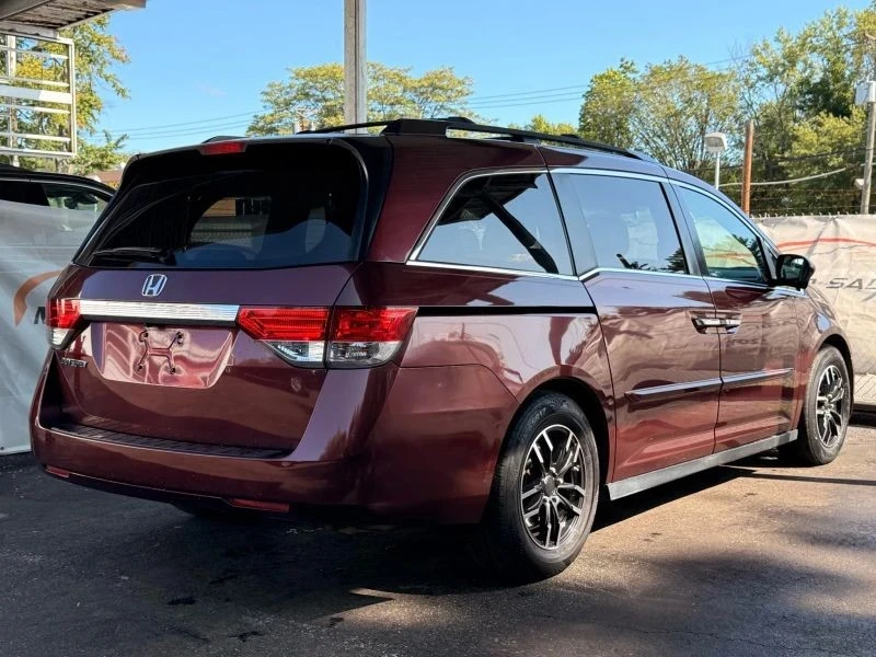 2016 Honda Odyssey - Image 11 of 12