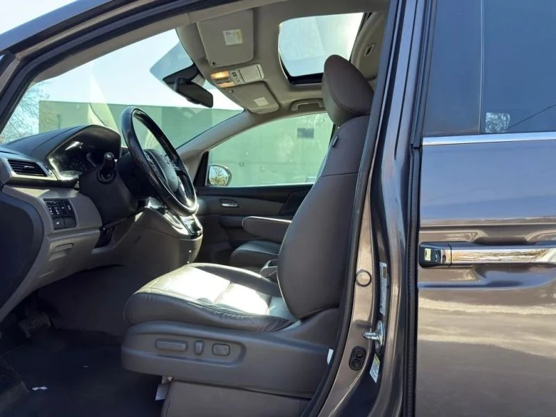 2016 Honda Odyssey - Image 11 of 12