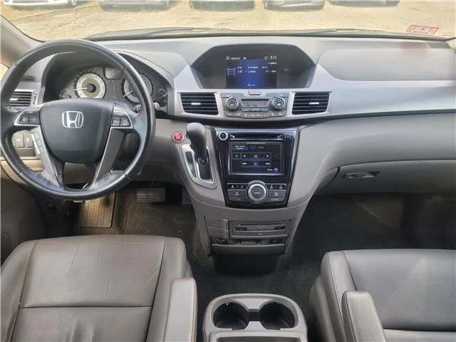 2016 Honda Odyssey - Image 15 of 21