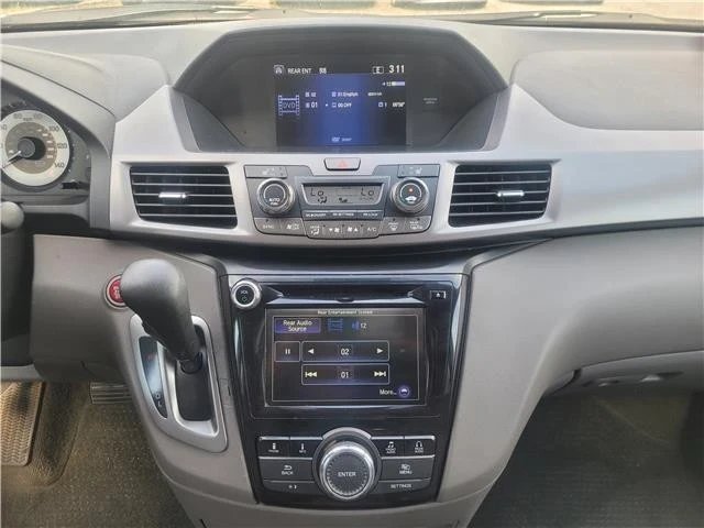 2016 Honda Odyssey - Image 16 of 21