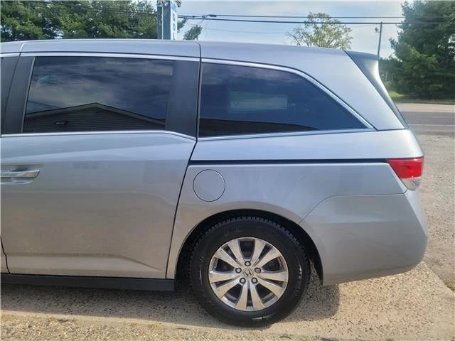 2016 Honda Odyssey - Image 11 of 21