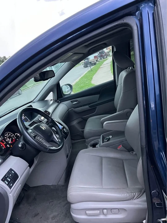 2016 Honda Odyssey - Image 9 of 10