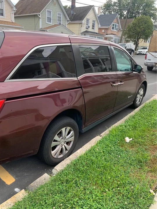 2016 Honda Odyssey - Image 3 of 9