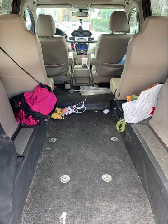 2016 Honda Odyssey - Image 6 of 9