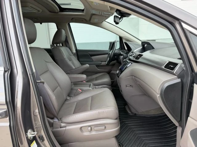 2016 Honda Odyssey - Image 18 of 21