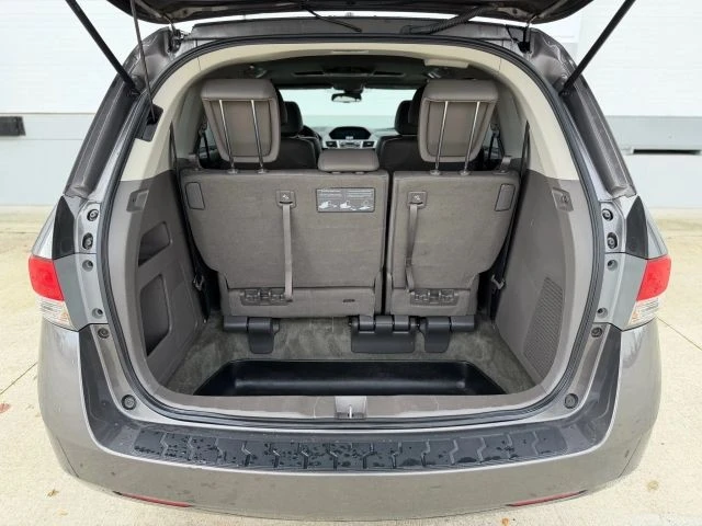 2016 Honda Odyssey - Image 14 of 21