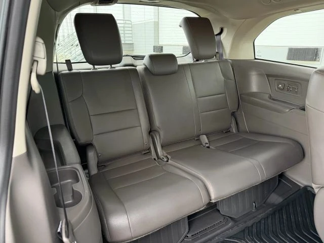 2016 Honda Odyssey - Image 16 of 21