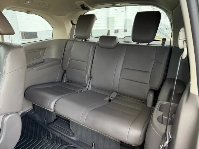 2016 Honda Odyssey - Image 13 of 21