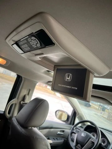 2016 Honda Odyssey - Image 13 of 21