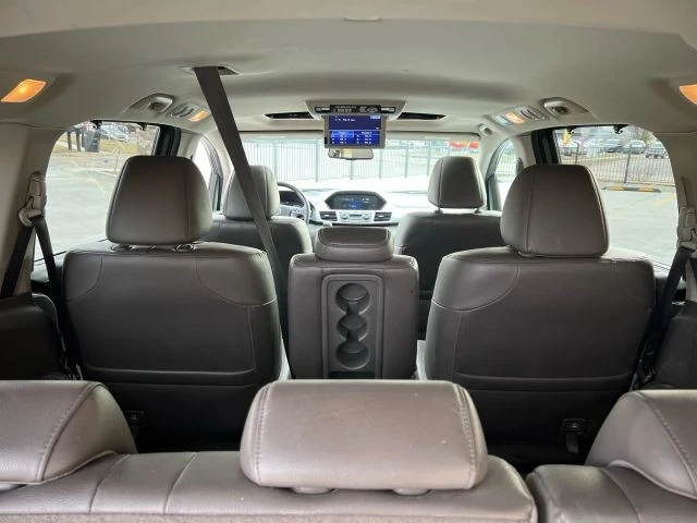 2016 Honda Odyssey - Image 17 of 21