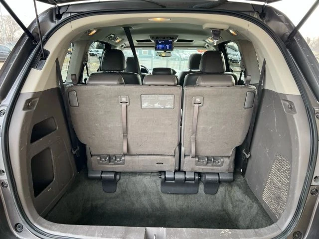 2016 Honda Odyssey - Image 16 of 21