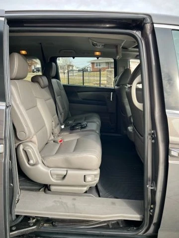 2016 Honda Odyssey - Image 14 of 21