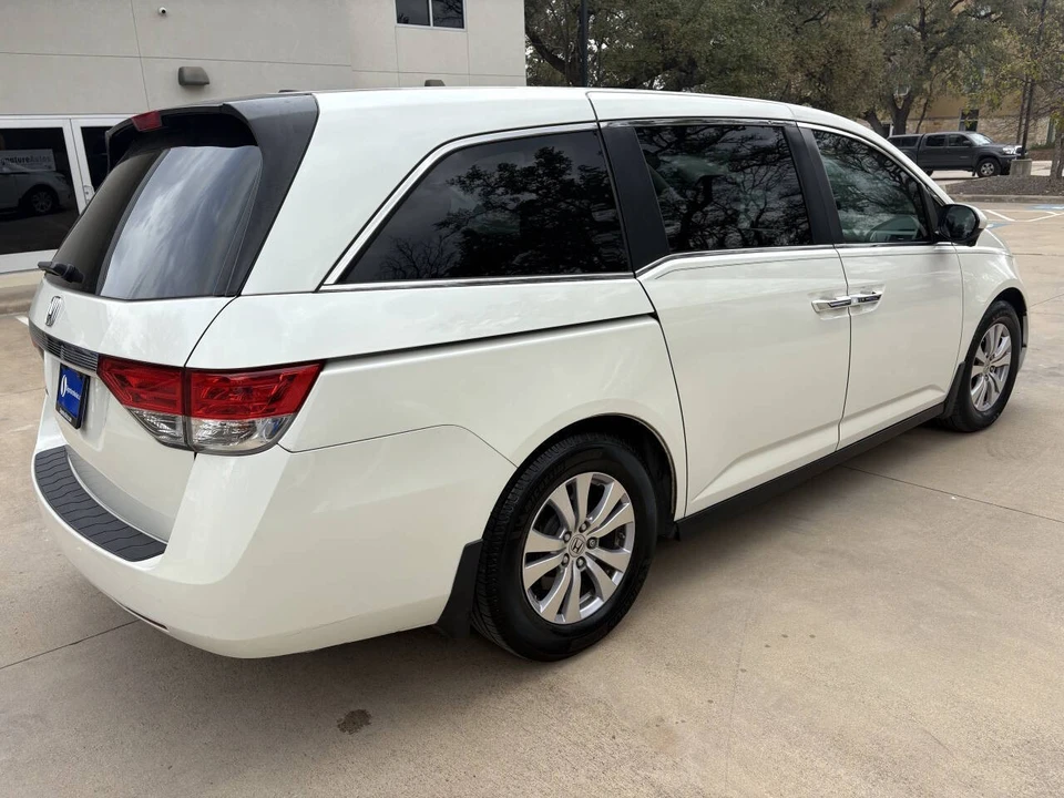 2016 Honda Odyssey - Image 8 of 20