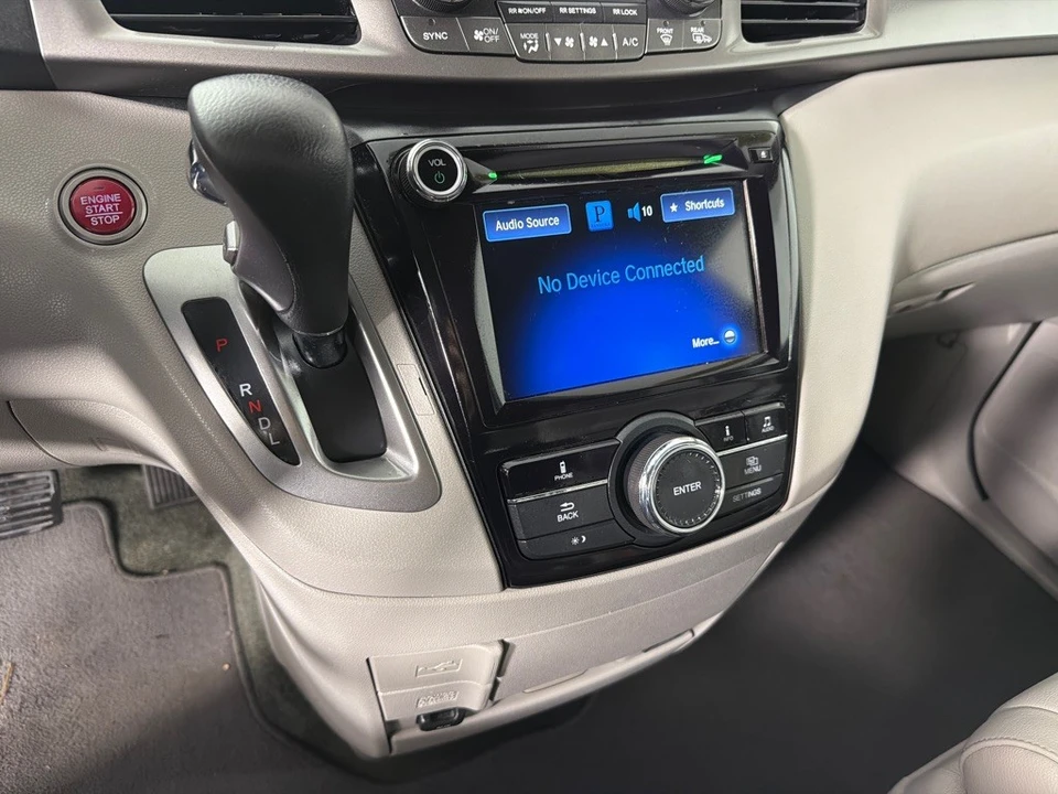 2016 Honda Odyssey - Image 17 of 21