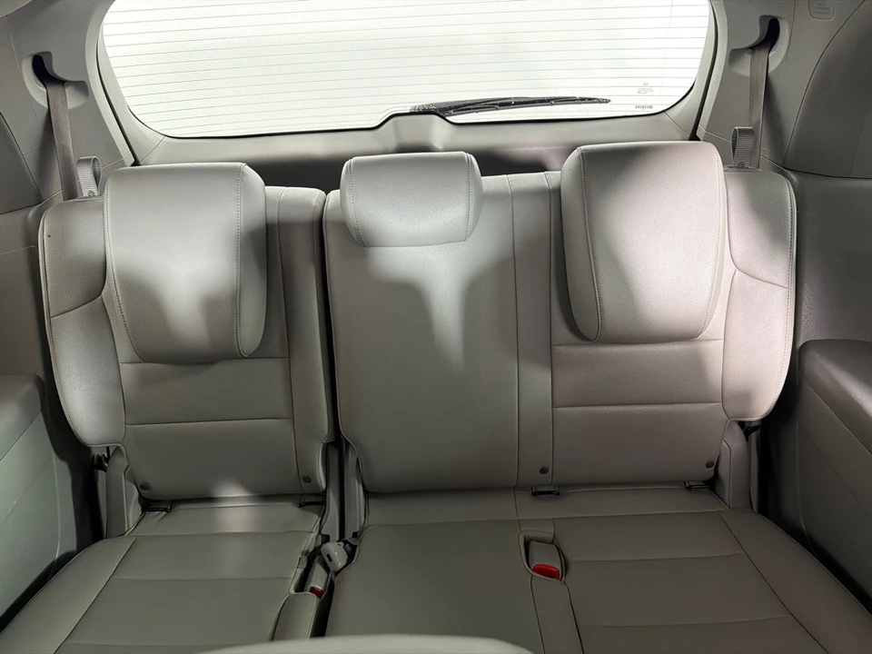 2016 Honda Odyssey - Image 20 of 21