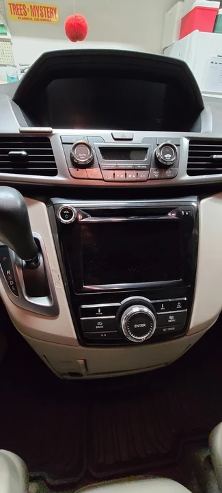 2016 Honda Odyssey - Image 6 of 8