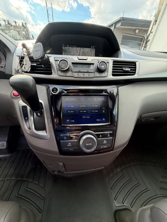 2016 Honda Odyssey - Image 20 of 21
