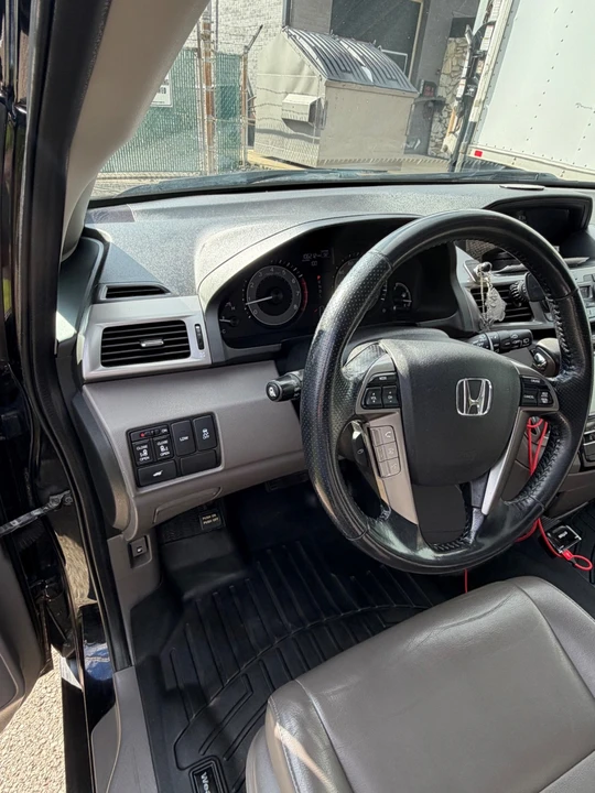 2016 Honda Odyssey - Image 16 of 21
