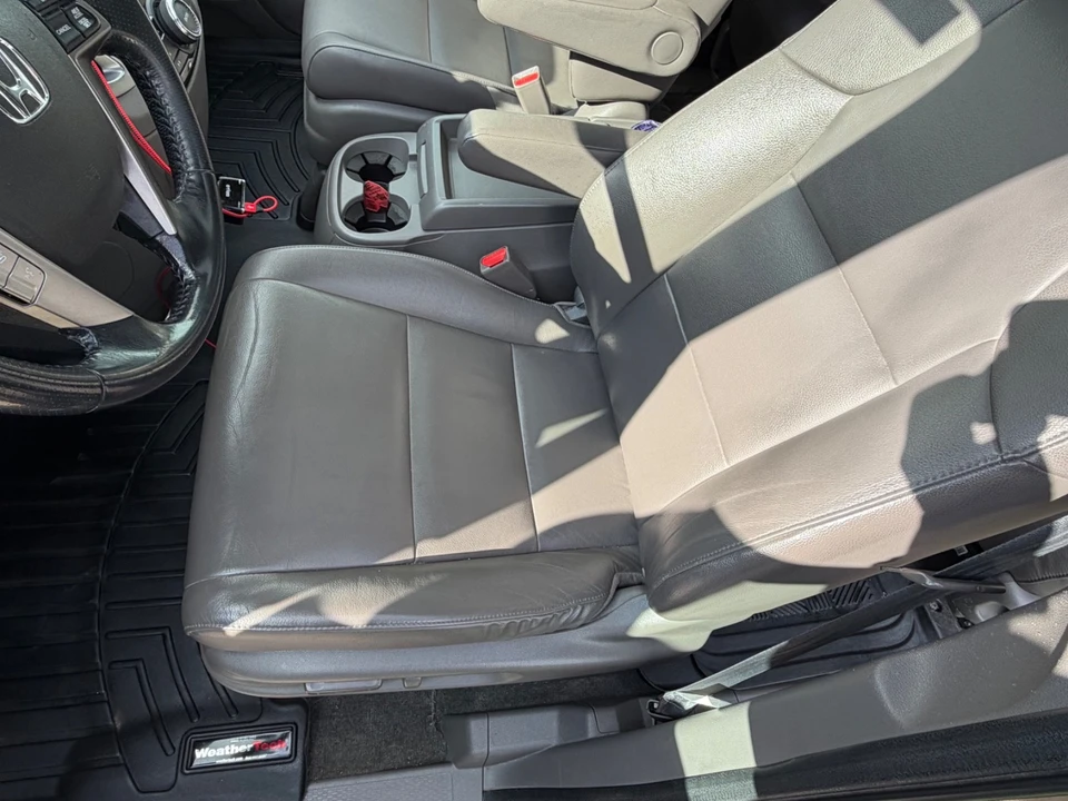 2016 Honda Odyssey - Image 15 of 21