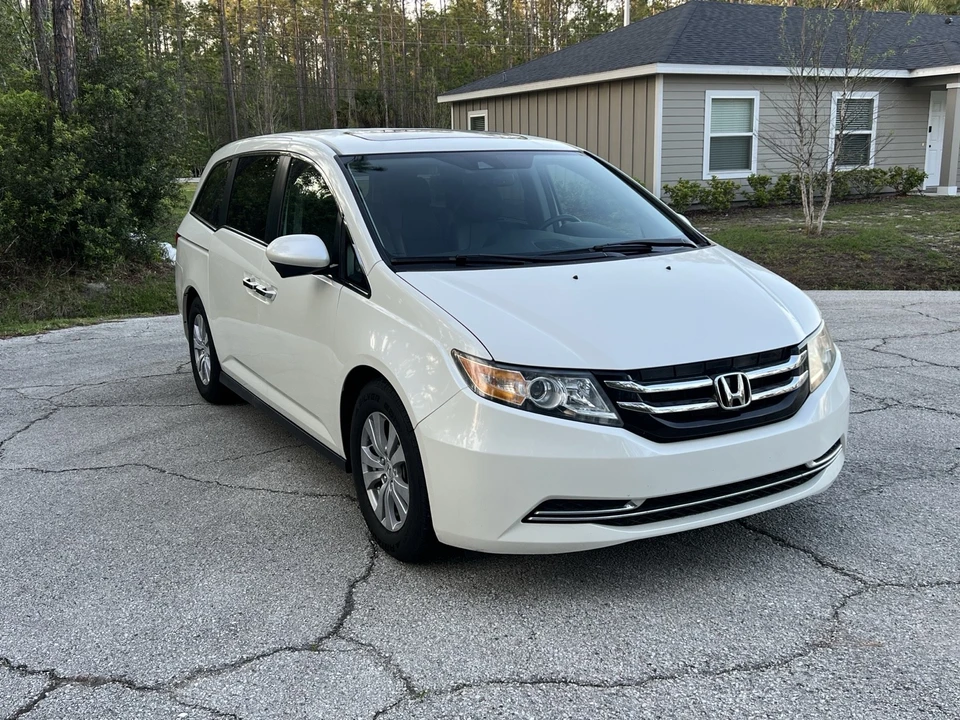 2016 Honda Odyssey - Image 2 of 14