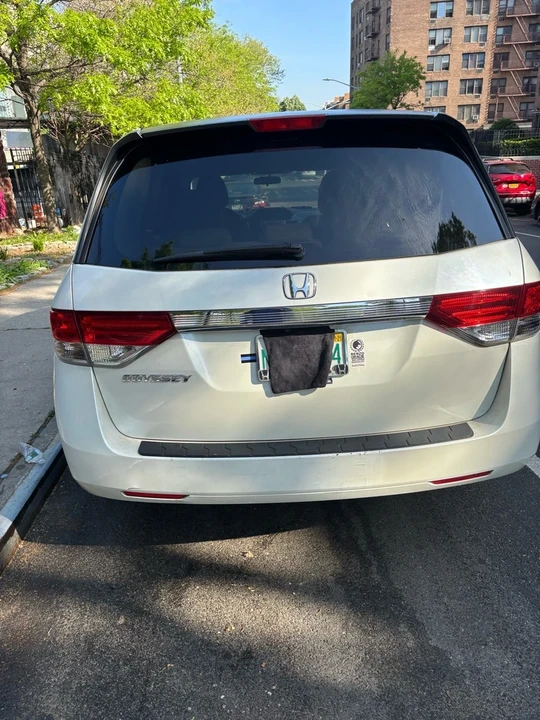 2016 Honda Odyssey - Image 5 of 15