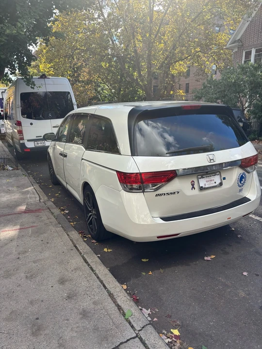 2016 Honda Odyssey - Image 12 of 15
