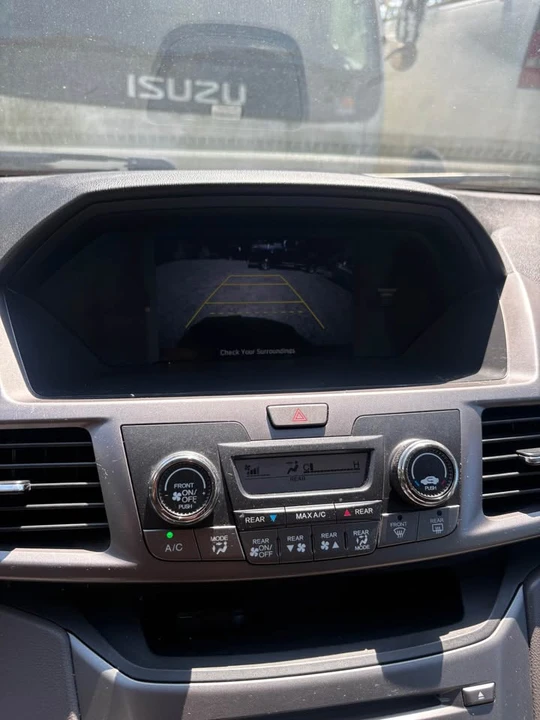 2016 Honda Odyssey - Image 10 of 10