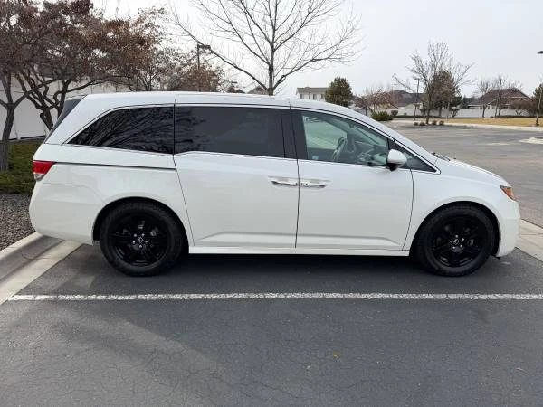 2016 Honda Odyssey - Image 6 of 21