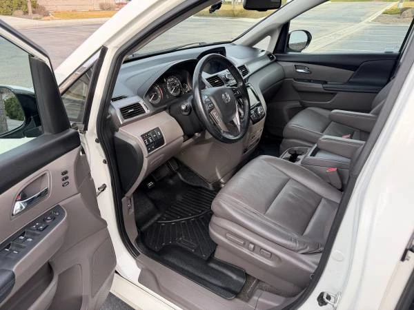 2016 Honda Odyssey - Image 9 of 21