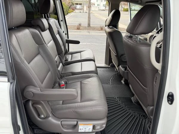 2016 Honda Odyssey - Image 14 of 21