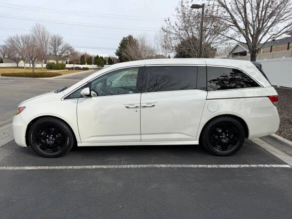2016 Honda Odyssey - Image 2 of 21