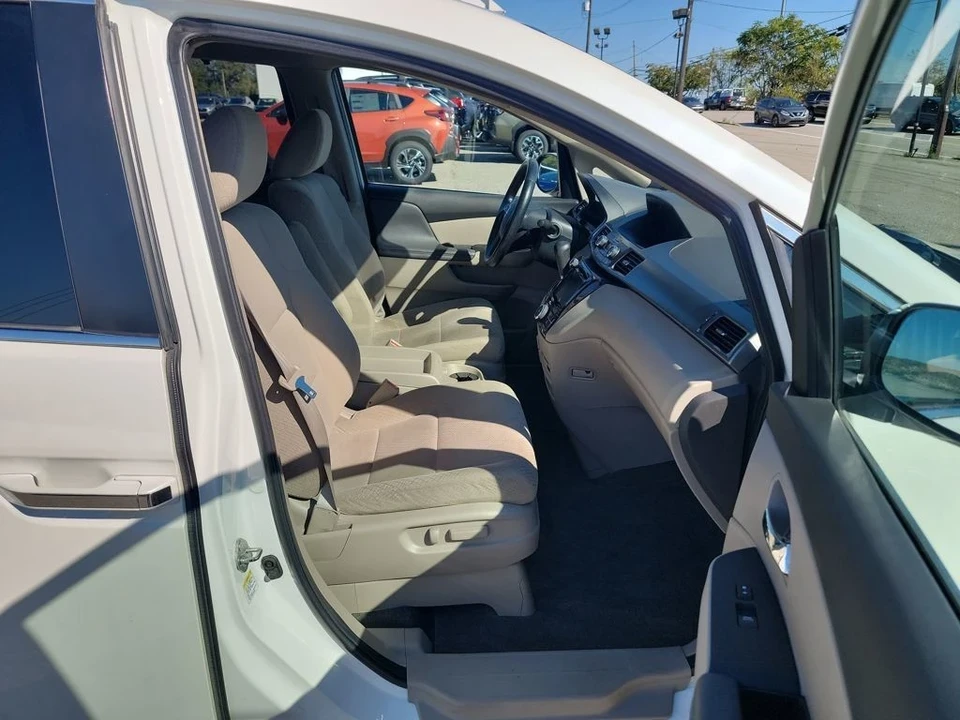 2016 Honda Odyssey - Image 11 of 12