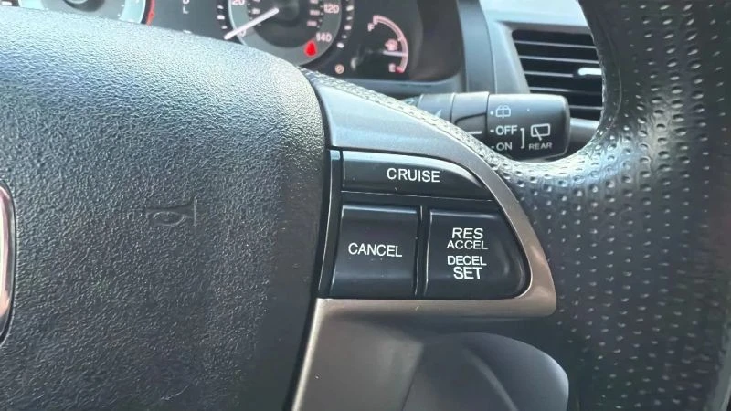 2016 Honda Odyssey - Image 11 of 12