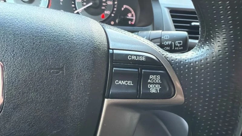 2016 Honda Odyssey - Image 11 of 12