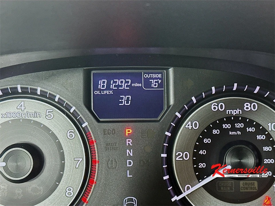 2016 Honda Odyssey - Image 15 of 21
