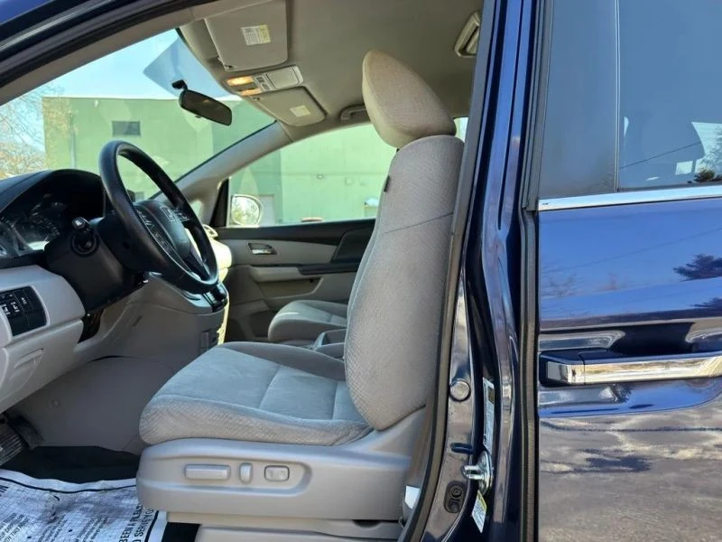 2016 Honda Odyssey - Image 10 of 12