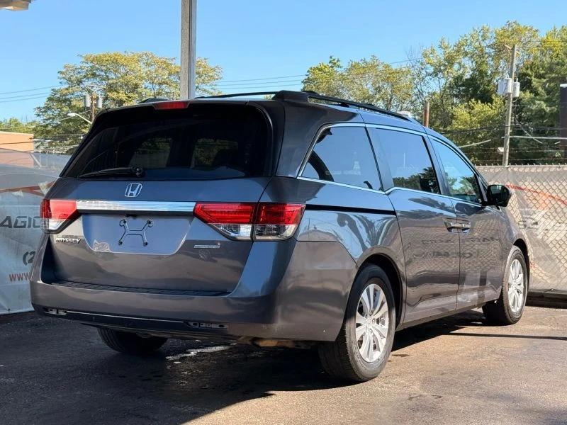 2016 Honda Odyssey - Image 9 of 12